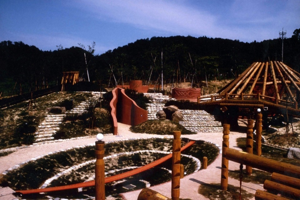 Mawaki Jyomon Ruin Park